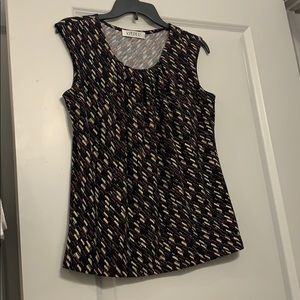 Sleeveless blouse